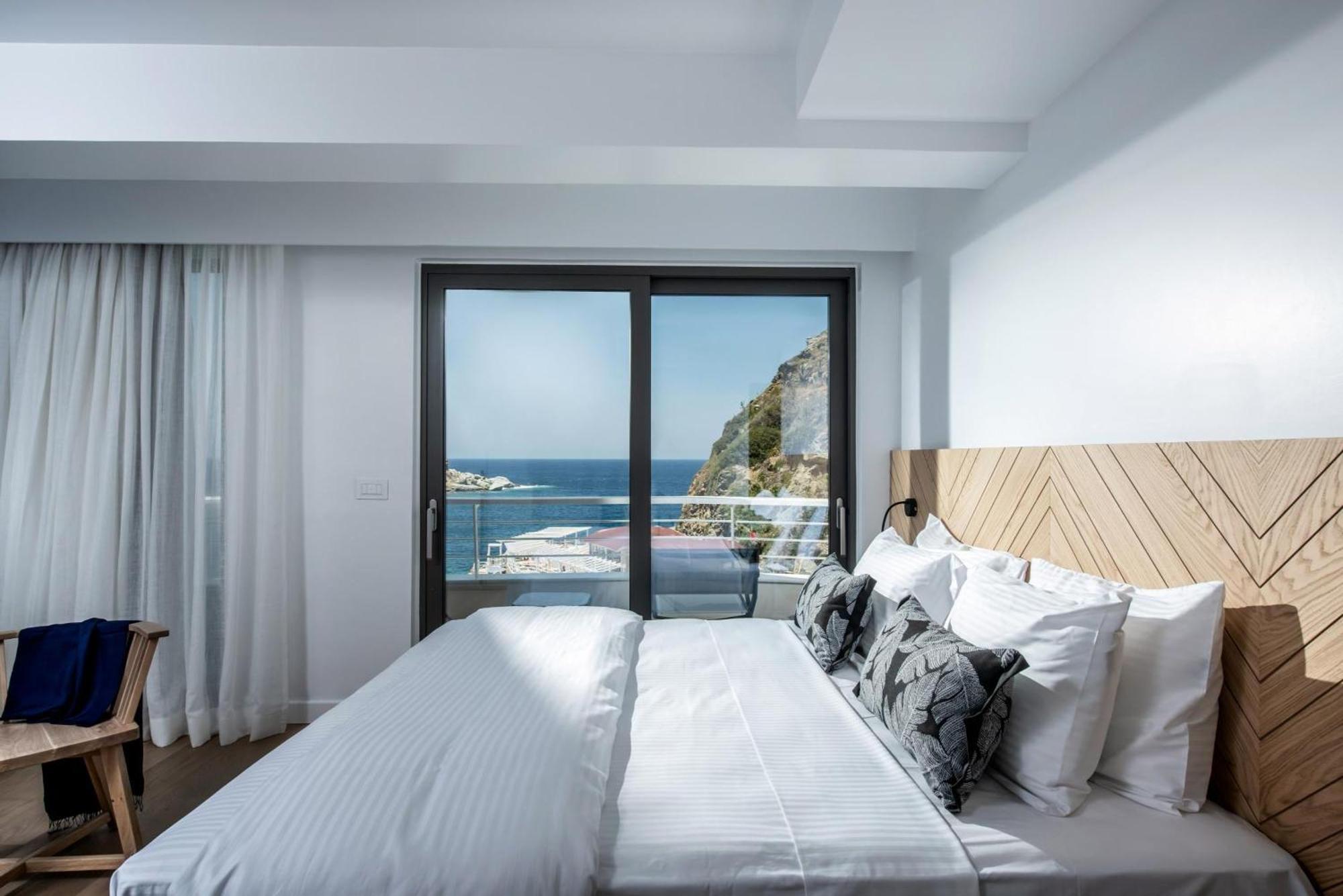 Made By The Sea Villa 4 Ligaria  Exterior photo