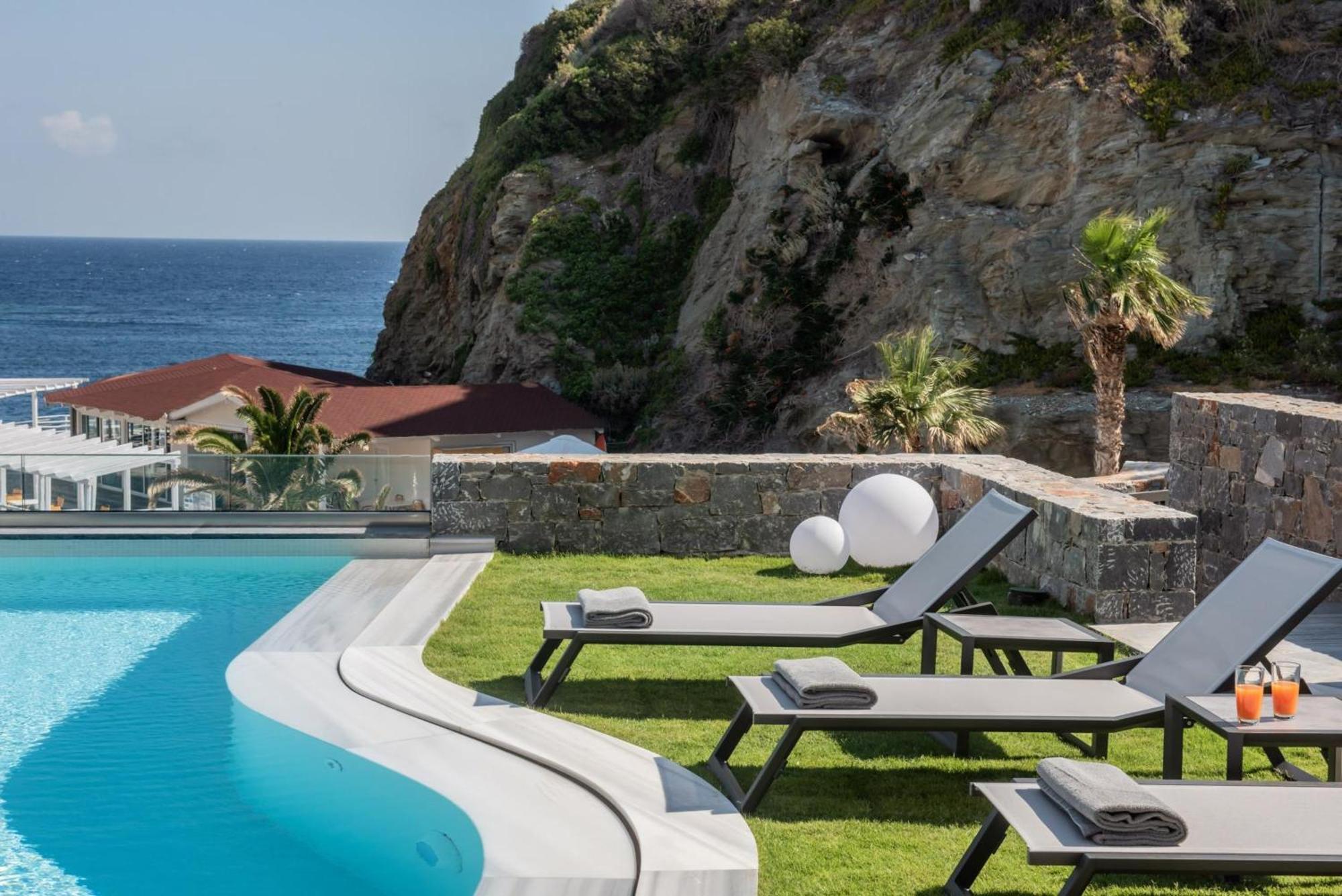 Made By The Sea Villa 4 Ligaria  Exterior photo